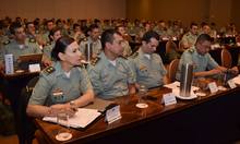 En cumbre de oficiales de la Polic&iacute;a, Armitage llama a trabajar desde lo social, para alcanzar el bienestar y el progreso del pa&iacute;s