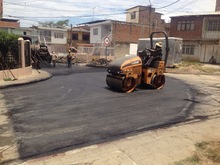 Calles barriales se renuevan con el mantenimiento en su pavimento