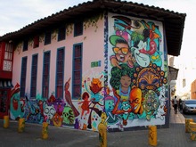 Graffiti art&iacute;stico para los muros de Cali 