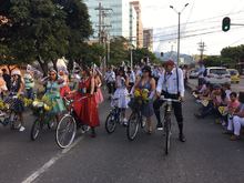 El grupo de bicicletas antiguas de Cali estuvo en Medell&iacute;n representando la ciudad en la Feria de las Flores.
