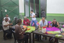 Actividades l&uacute;dicas y acad&eacute;micas para rescatar a habitantes de la calle