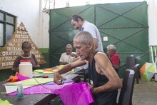 Actividades l&uacute;dicas y acad&eacute;micas para rescatar a habitantes de la calle