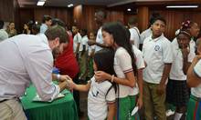 Se lanz&oacute; d&eacute;cima edici&oacute;n de la cartilla &lsquo;Des&aacute;rmate, med&iacute;tele a este cuento&rsquo;