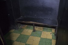 Tres salas de cine para adultos cerradas por insalubridad