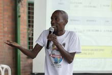 Habitantes de la comuna 21 siente que vale la pena madrugar con el Alcalde