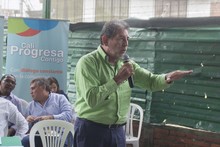 Habitantes de la comuna 21 siente que vale la pena madrugar con el Alcalde