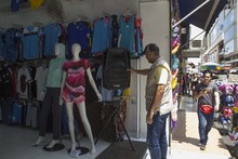 Reforzados operativos de control en el centro de Cali: 16 establecimientos y 23 kioscos fueron inspeccionados