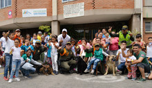 Área renovación urbana disfrutó de presentación de adiestramiento canino