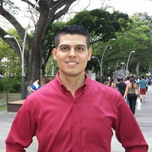 Juli&aacute;n Ricaute