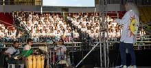 Mil ni&ntilde;os le cantaron a la naturaleza y a la ciudad en el Coliseo El pueblo