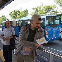 Ven&iacute; Le&eacute; en el BiblioMIO
