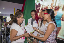 115 microempresarios reasentados por el Plan Jarill&oacute;n de Cali, recibieron su certificaci&oacute;n por haber participado en  el programa de mejoramiento empresarial 
