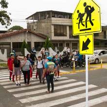 Camino seguro en zonas escolares