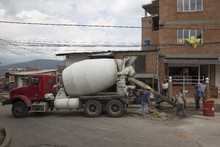 Habitantes de Montebello dejan en el pasado las v&iacute;as polvorientas y de herradura