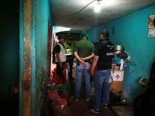 Bodegas fueron cerradas 05