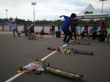 Los mejores de V&eacute;rtigo se tomaron el patin&oacute;dromo mundialista.