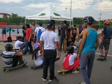 Los mejores de V&eacute;rtigo se tomaron el patin&oacute;dromo mundialista.