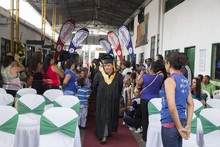 Dejaron la calle para ingresar a las Aulas