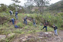 Jornada de restauraci&oacute;n en el Ecoparque Cerro de la Bandera 15