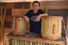 El  Petronio agit&oacute; la marea en Buenaventura 1