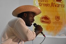 El  Petronio agit&oacute; la marea en Buenaventura 15