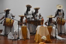 El  Petronio agit&oacute; la marea en Buenaventura 26