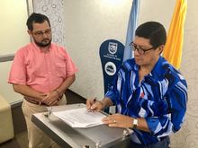 Alcald&iacute;a de Cali le abre las puertas de la ciudadan&iacute;a colombiana a ecuatoriano enamorado de la Sultana del Valle