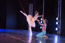 El mundo le bail&oacute; a Cali con el coraz&oacute;n 6