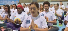 M&aacute;s de 350 personas conectaron mente, cuerpo y esp&iacute;ritu en el D&iacute;a Internacional del Yoga