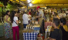 Con cultura y deporte, cale&ntilde;os y turistas redescubrieron San Antonio