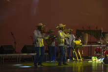 Lanzamiento del Petronio &Aacute;lvarez llen&oacute; hasta el techo el Teatro Mayor Julio Mario Santo Domingo