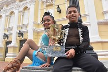 Campeones cale&ntilde;os de salsa &lsquo;vuelan&rsquo; por el mundo