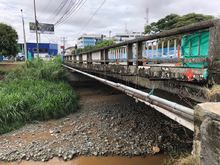 Este fin de semana se inicia la demolici&oacute;n del puente vehicular sobre el r&iacute;o Cali a la altura de la calle 21 N