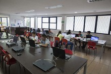 Biblioteca comuna 20