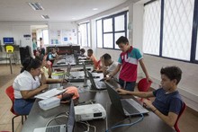 Biblioteca comuna 20