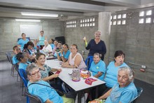 Biblioteca comuna 20