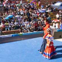 Los Petronitos le dieron la bienvenida al vig&eacute;simo segundo Festival de M&uacute;sica del Pac&iacute;fico Petronio &Aacute;lvarez