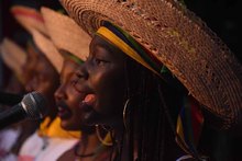 Los Petronitos le dieron la bienvenida al vig&eacute;simo segundo Festival de M&uacute;sica del Pac&iacute;fico Petronio &Aacute;lvarez