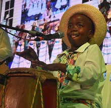 Los Petronitos le dieron la bienvenida al vig&eacute;simo segundo Festival de M&uacute;sica del Pac&iacute;fico Petronio &Aacute;lvarez