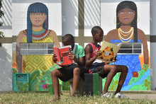 El mural Hermandad: trazos y colores que invitan a la paz en Los Lagos