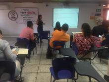 Primera fotograf&iacute;a de la &uacute;ltima sesi&oacute;n del taller de Introducci&oacute;n al Dise&ntilde;o y Desarrollo de Cuestionarios