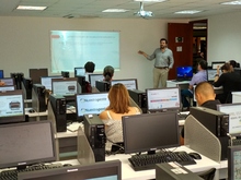 Tercera fotograf&iacute;a de la sesi&oacute;n del Taller de documentaci&oacute;n metodol&oacute;gica de las operaciones estad&iacute;sticas