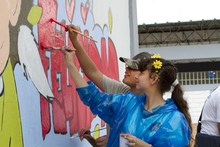 Estudiantes pintaron mural de la paz en la Instituci&oacute;n Joaqu&iacute;n de Caicedo y Cuero