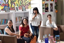 Escritoras cale&ntilde;as salieron con un &lsquo;Premio Nobel&rsquo; en el coraz&oacute;n