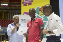 Recibir el t&iacute;tulo de mi vivienda es como volver a nacer: voces de la Feria y Servicios de Vivienda de la Alcald&iacute;a de Cali