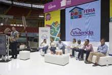 24 personas en proceso de reincorporaci&oacute;n y reintegraci&oacute;n recibieron subsidios en Cali