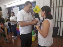 Estrategia puerta a puerta para que todos vayan al colegio