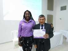 Grupo de taxistas cale&ntilde;os se capacita en equidad de g&eacute;nero