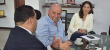 Senador estadounidense reconoce labor del alcalde Armitage en materia de educaci&oacute;n y empleabilidad