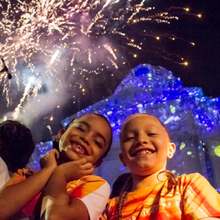 Cali ya brilla con su alumbrado navide&ntilde;o